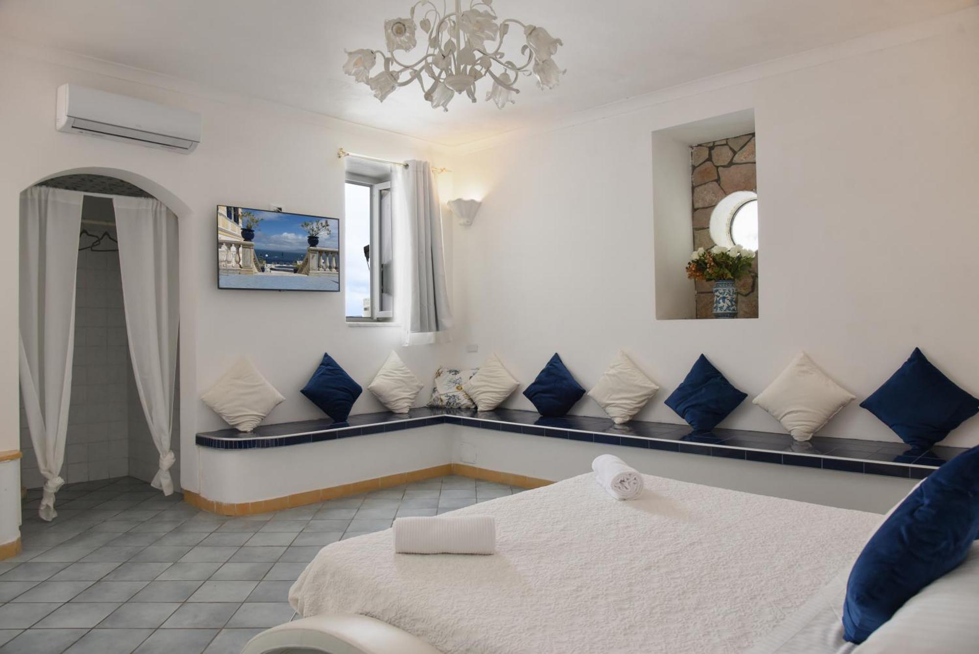 Villa La Terrazza Suites Sorrento Exteriör bild