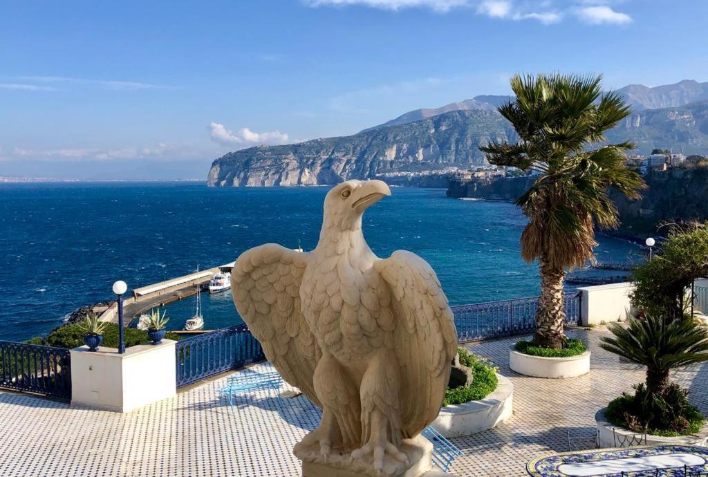 Villa La Terrazza Suites Sorrento Exteriör bild